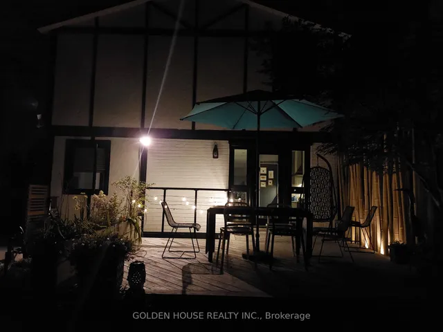 Additional image 40 of 21 Thatcher Ave