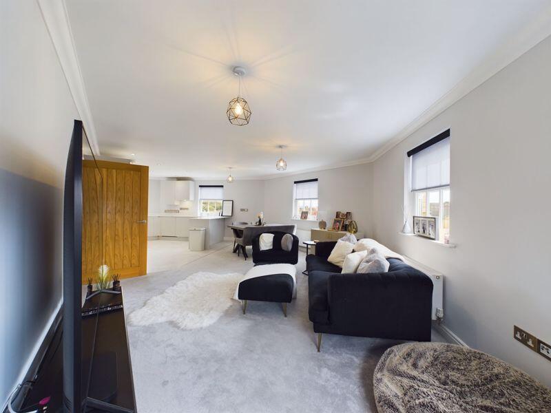 Additional image 5 of 8 Shepherd Court, Brimsmore, Yeovil