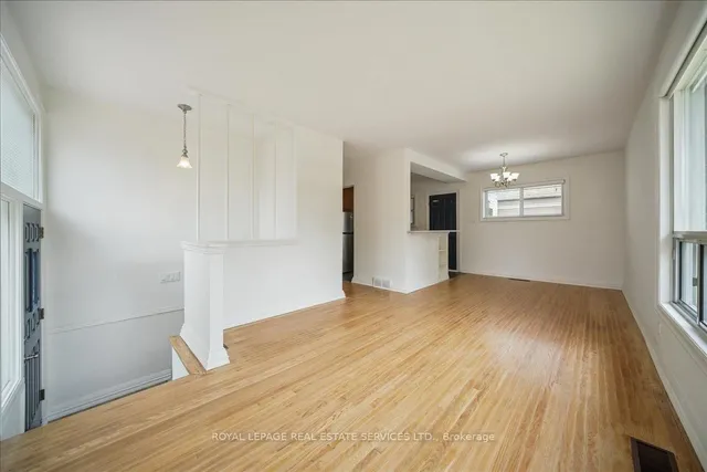 Additional image 4 of 10 Mendip Cres