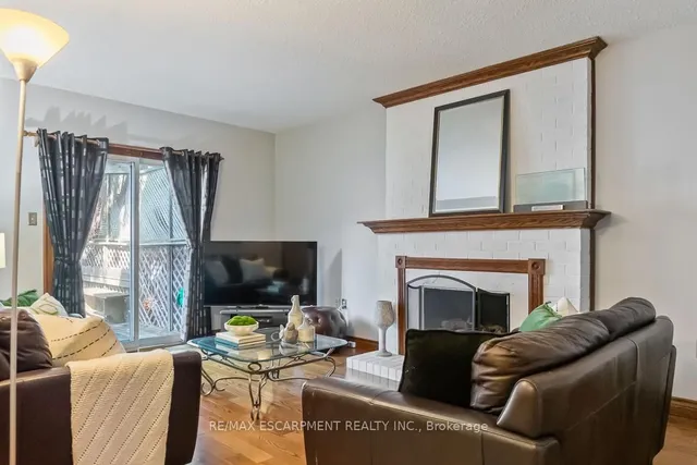 Additional image 15 of 411 Freeman Cres