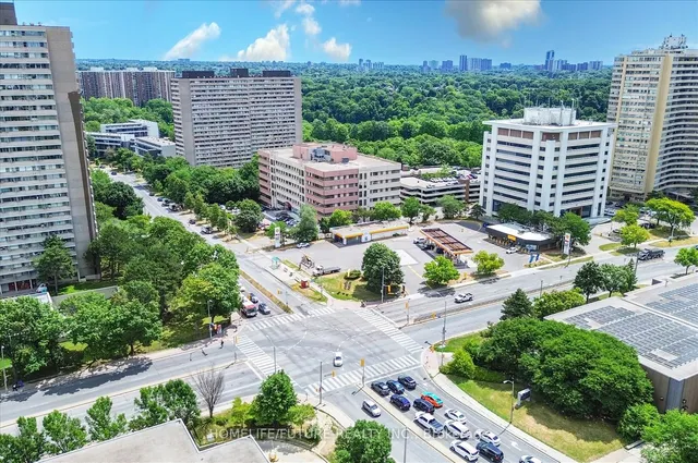 Additional image 4 of 10 Gateway Blvd Unit 506