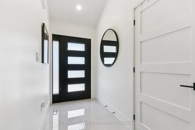 Additional image 2 of 27 Treadgold Cres