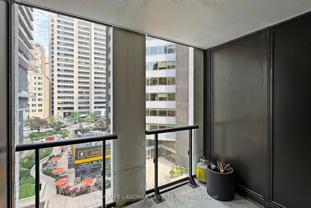 Additional image 12 of 238 Simcoe St Unit 403