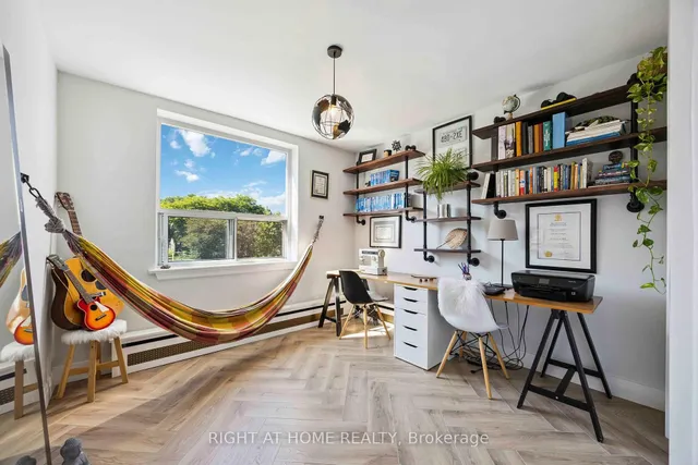 Additional image 26 of 57 Neptune Dr Unit 103