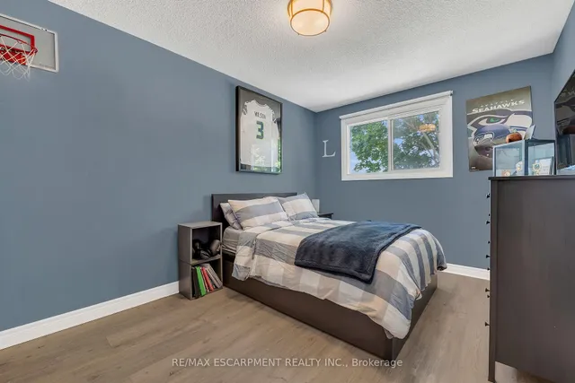 Additional image 32 of 15 Derby St Unit 4