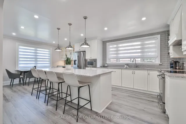 Additional image 3 of 76 Randall Ave