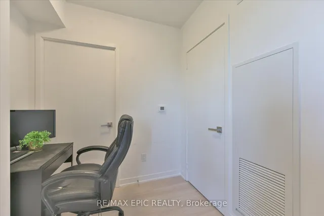 Additional image 17 of 500 Wilson Ave Unit 622