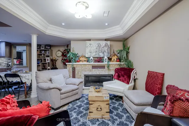 Additional image 46 of 31 Candlebrook Cres