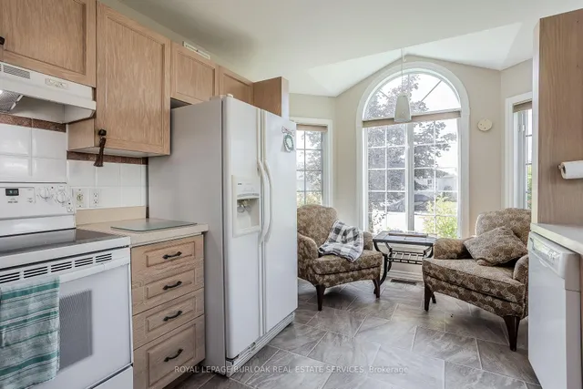 Additional image 17 of 109 Emerald Crt