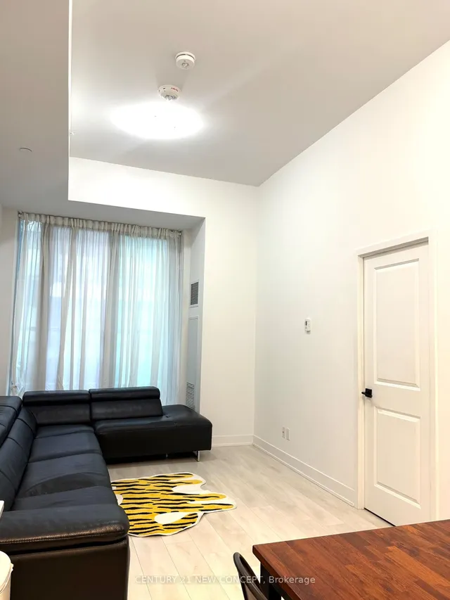 Additional image 4 of 2481 Taunton Rd Unit 360