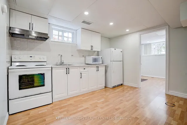 Additional image 43 of 77 Glenstroke Dr