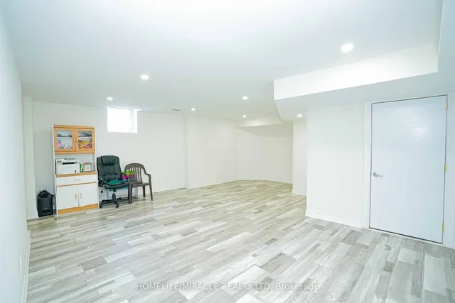 Additional image 36 of 6 Belladonna Circ