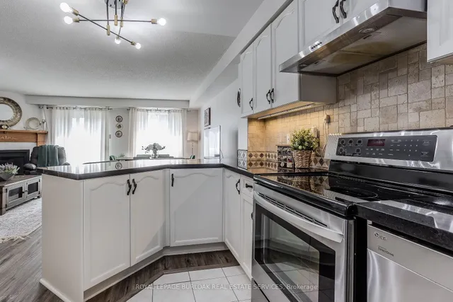 Additional image 13 of 1386 Treeland St