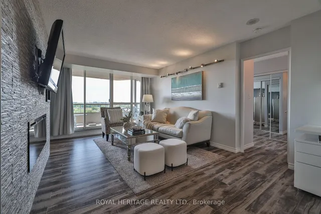 Additional image 13 of 10 Torresdale Ave Unit 806