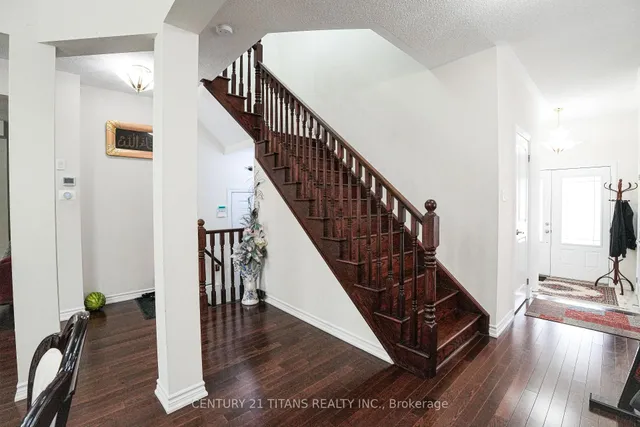 Additional image 4 of 42 Lola Cres