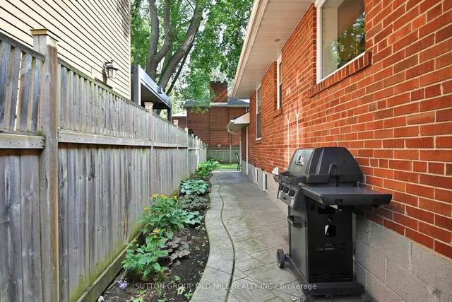 Additional image 36 of 83 Allanbrooke Dr