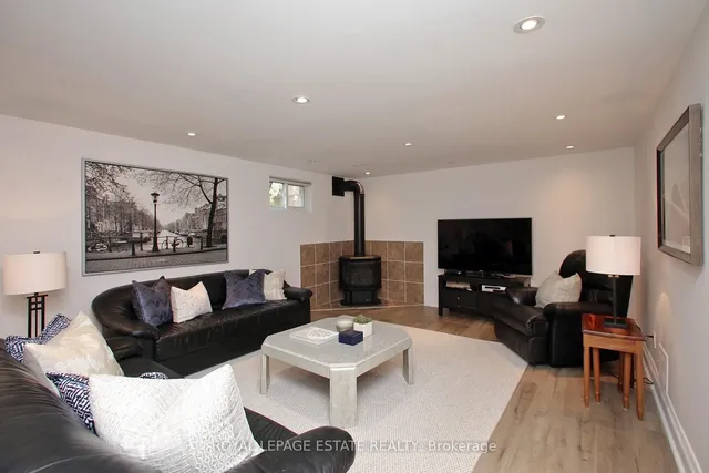 Additional image 15 of 74 Ferncroft Dr