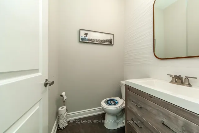 Additional image 22 of 70 Prairie Creek Cres