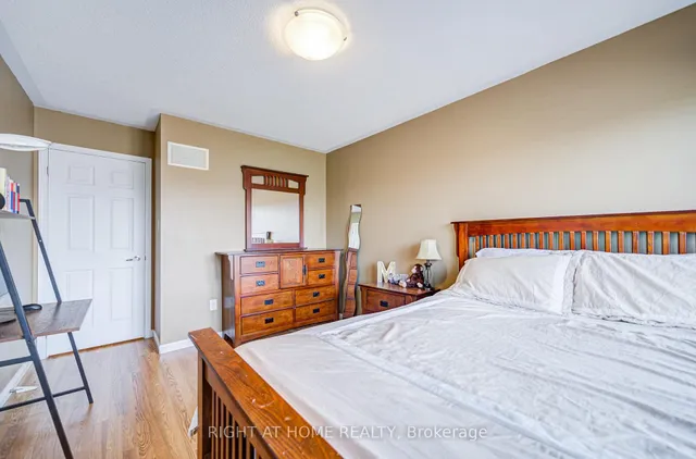 Additional image 20 of 6020 Derry Rd Unit 31