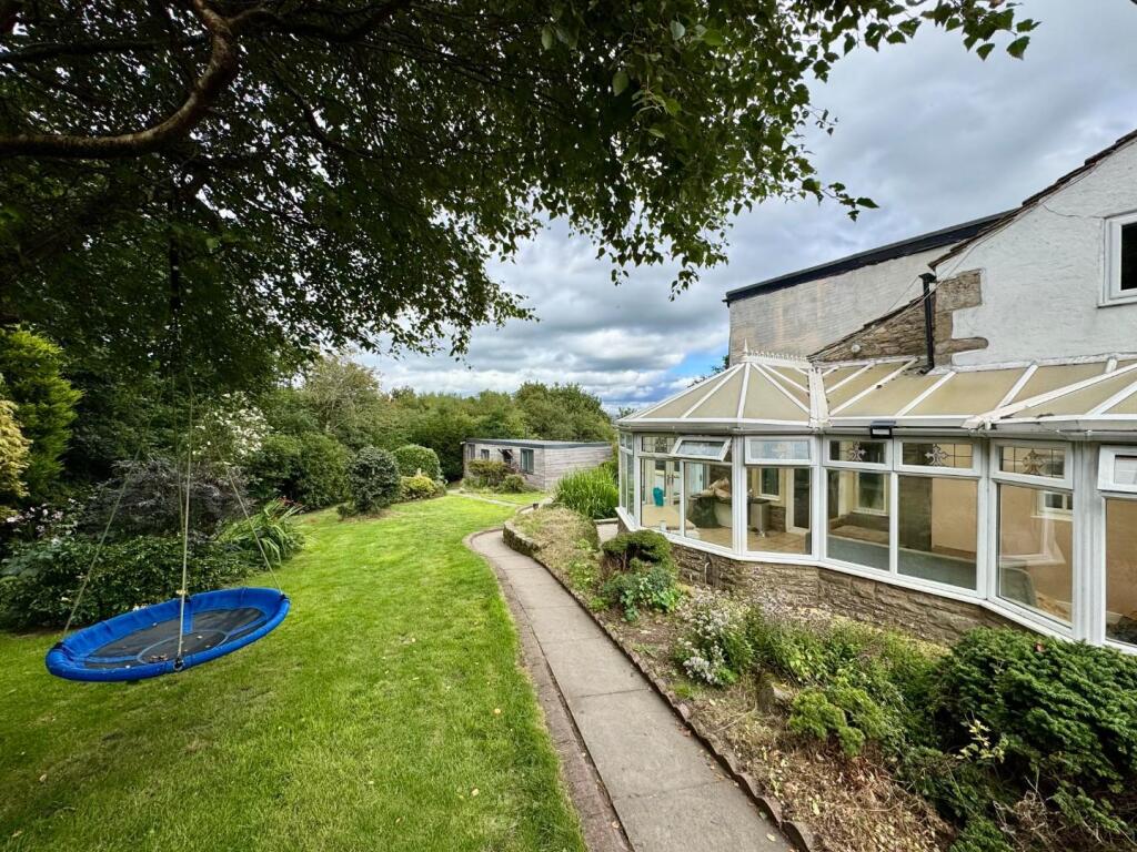 Additional image 36 of Woodplumpton Road, Burnley