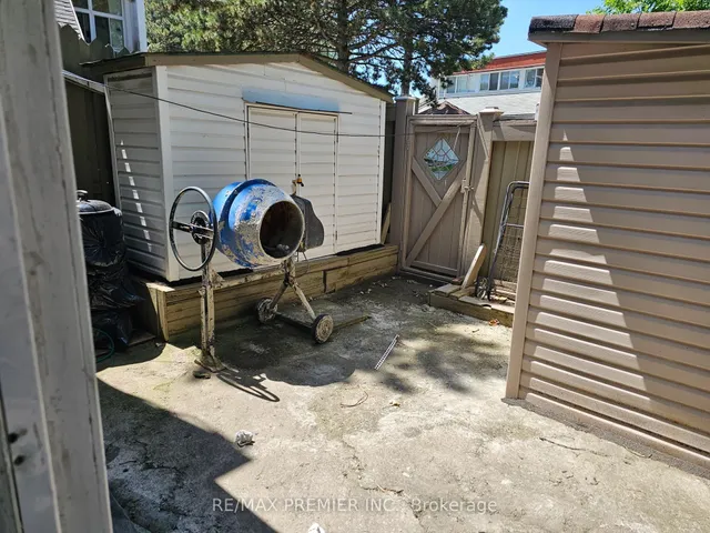 Additional image 16 of 2901 Jane St Unit Unit 78