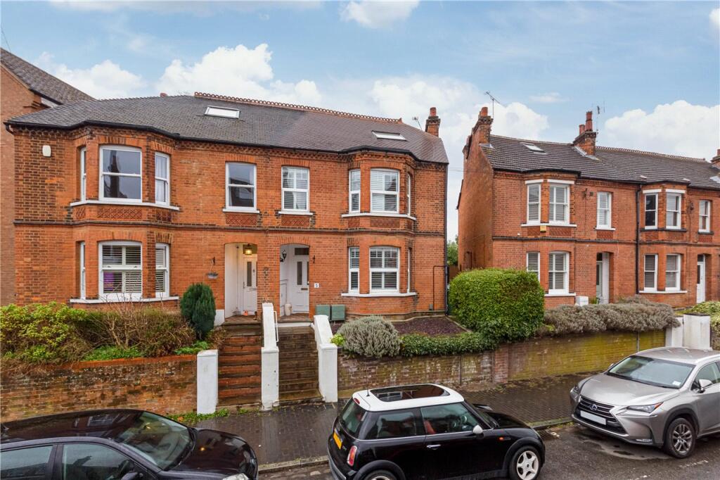 Approach Road, St. Albans, Hertfordshire, AL1