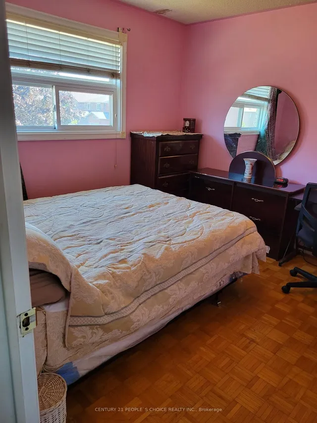 Additional image 22 of 164 Cinrickbar Dr