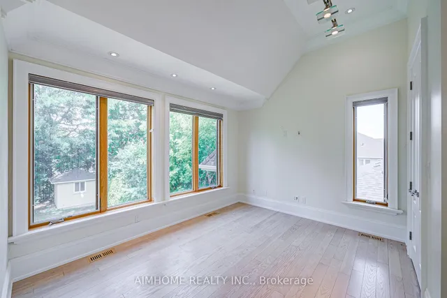 Additional image 31 of 16 Winlock Park