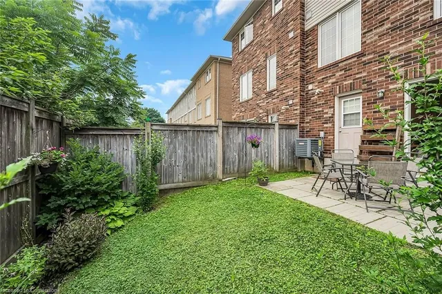 Additional image 36 of 21 Hepworth Cres