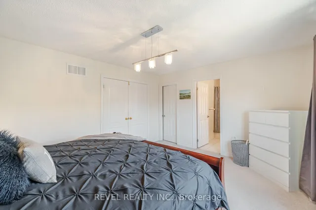 Additional image 16 of 132 SWINDALE Dr