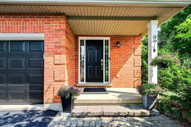 Additional image 4 of 2 Newell Crt