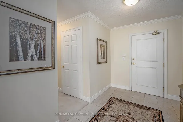 Additional image 6 of 442 Maple Ave Unit 609