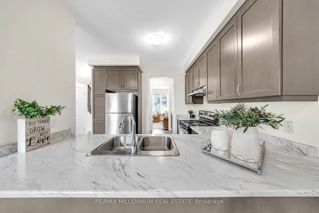 Additional image 20 of 86 Saint Dennis Rd