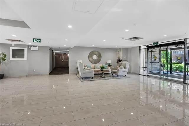 Additional image 41 of 35 Southshore Cres Unit 311