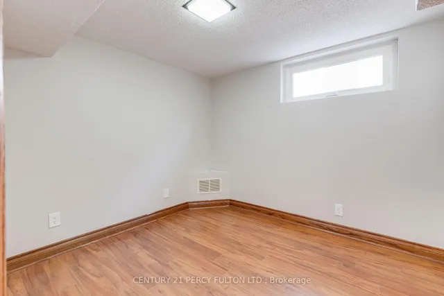 Additional image 24 of 59 Vanbrugh Ave