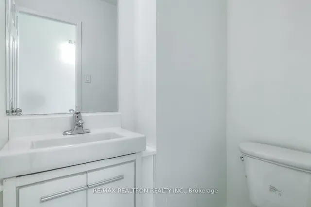 Additional image 10 of 100 Leeward Glwy Unit 1904