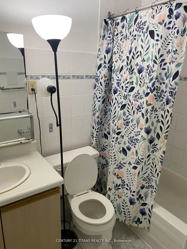 Additional image 12 of 4064 Lawrence Ave Unit 210