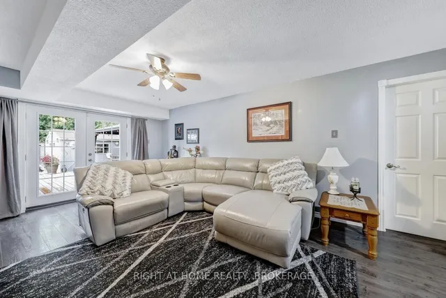 Additional image 18 of 7327 Joliette Cres