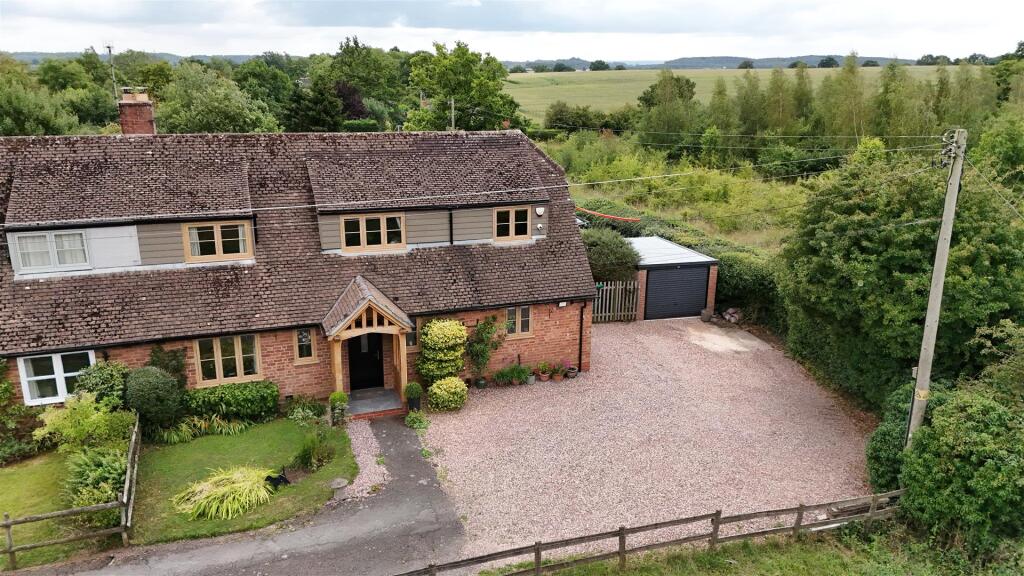 Additional image 37 of Spernal Lane, Great Alne, Alcester