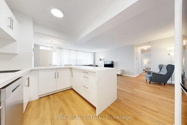 Additional image 12 of 155 Marlee Ave Unit 2307