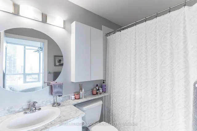 Additional image 25 of 16 Yonge St Unit 2407