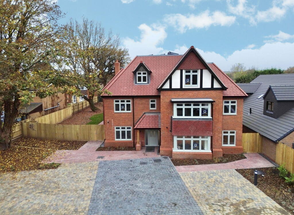Additional image 6 of OAK TREE PLACE, Ground Floor Apartment, Shirley