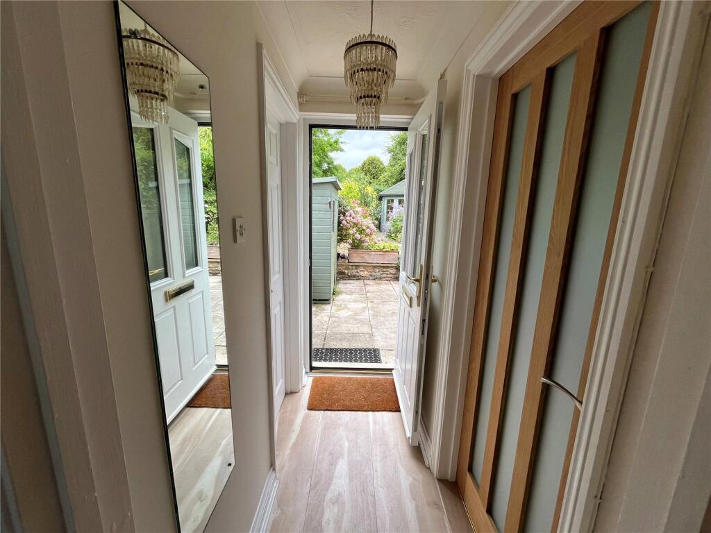 Additional image 6 of Tucked away, just a short walk from the Wells High Street