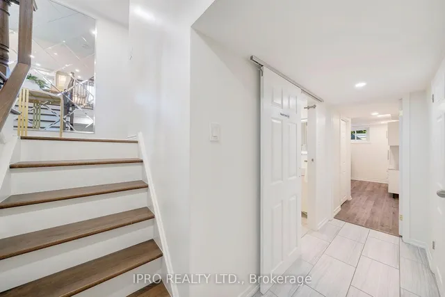 Additional image 24 of 731 Hager Ave