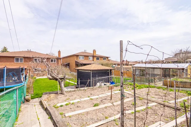 Additional image 41 of 28 Clubhouse Crt