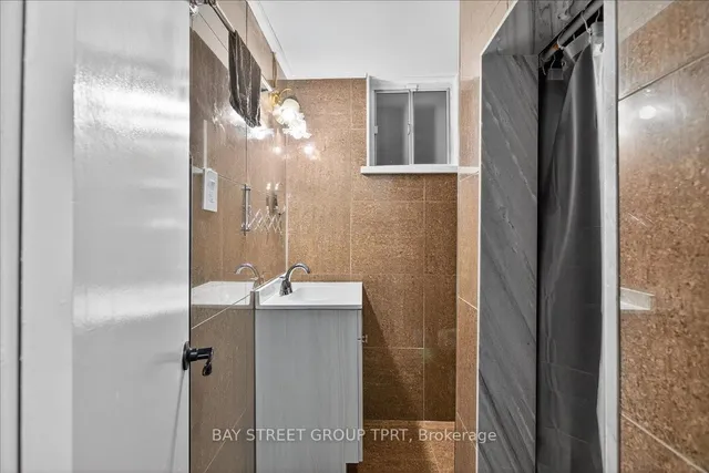 Additional image 38 of 6 Evernby Blvd