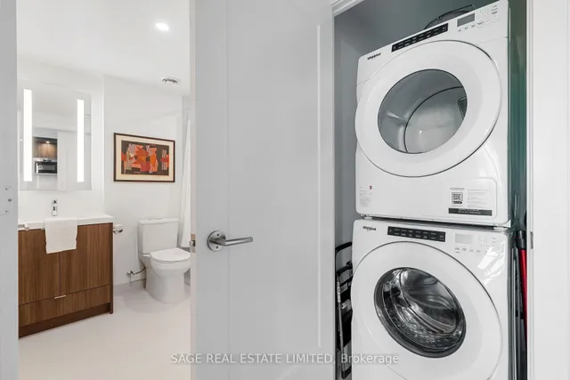 Additional image 16 of 30 Inn On The Park Unit 808