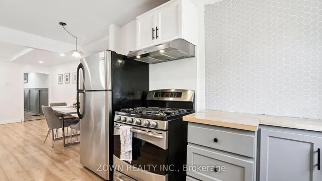 Additional image 13 of 64 Sheaffe St