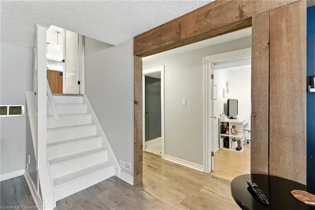 Additional image 32 of 374 Magnolia Dr