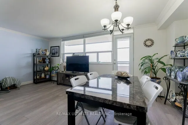 Additional image 12 of 541 Blackthorn Ave Unit 1202